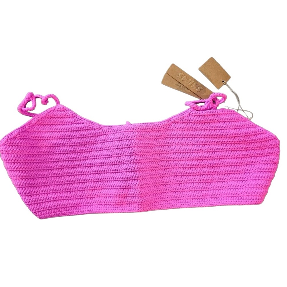 SKIMS Crochet Swim Scoop Bikini Top in Taffy - Picture 5 of 9